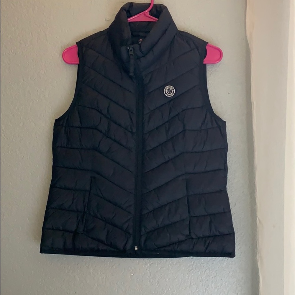 Navy Blue Abercombie Puffer Vest